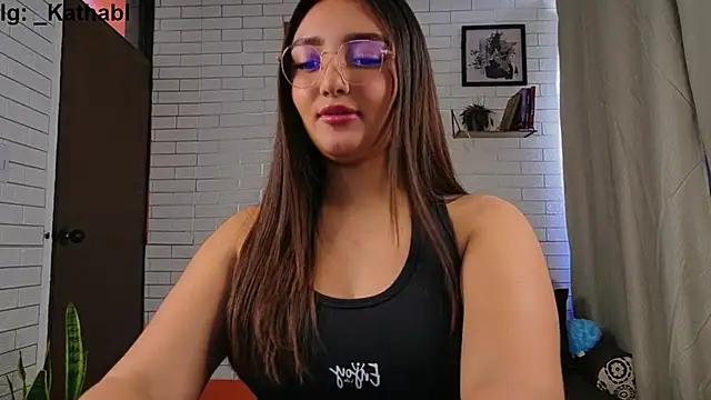 Catalu x online show from April 20, 4:08 pm