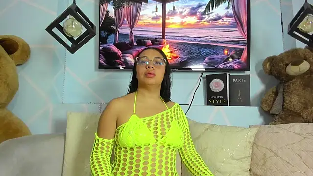 Snapshot of amy_noa chatting on March 3, 12:28 am amy noa online show from March 3, 12:28 am