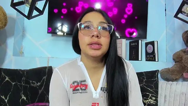 amy noa online show from May 7, 12:59 am