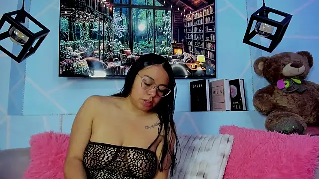 amy noa online show from March 27, 1:03 am