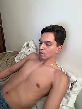 Heliox noir online show from February 4, 9:43 pm