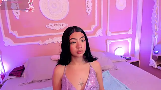 LiaLovet online show from May 4, 8:44 pm