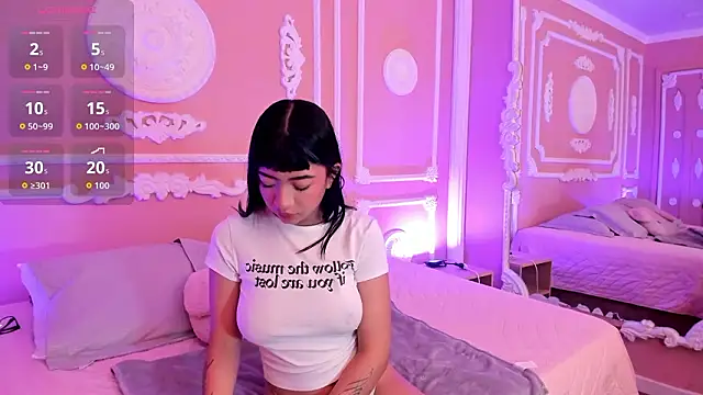 LiaLovet online show from March 28, 2:51 pm