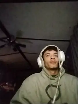 spooky425hd online show from March 29, 8:05 am