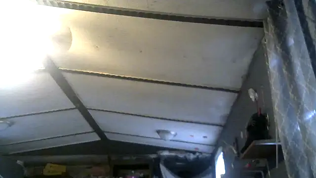 Snapshot of spooky425hd chatting on February 16, 9:24 pm spooky425hd online show from February 16, 9:24 pm