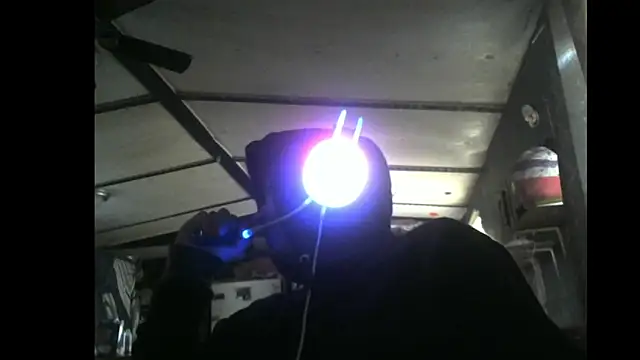 Snapshot of spooky425hd chatting on March 1, 10:10 pm spooky425hd online show from March 1, 10:10 pm