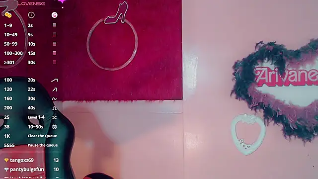 isabella vogue online show from February 13, 11:32 am