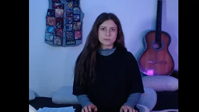 Lametaleralatina online show from April 15, 1:59 pm