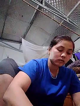 Snapshot of alex_callmemaybe69 chatting on February 15, 1:10 pm alex callmemaybe69 online show from February 15, 1:10 pm