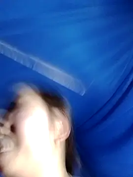 Snapshot of alex_callmemaybe69 chatting on February 6, 7:04 am alex callmemaybe69 online show from February 6, 7:04 am