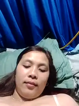 Snapshot of alex_callmemaybe69 chatting on February 13, 10:32 pm alex callmemaybe69 online show from February 13, 10:32 pm