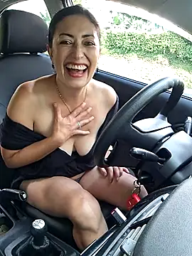 Snapshot of aliz963040 chatting on March 2, 8:16 pm aliz963040 online show from March 2, 8:16 pm