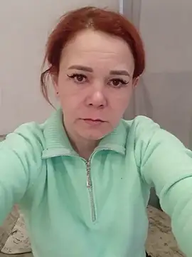 Snapshot of ValerieFisher chatting on February 17, 6:44 am ValerieFisher online show from February 17, 6:44 am