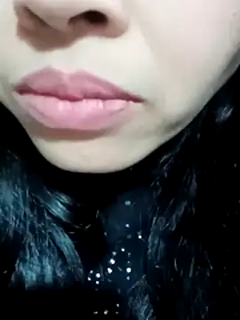 Snapshot of Hana-love2026 chatting on February 5, 5:36 am Hana-love2026 online show from February 5, 5:36 am