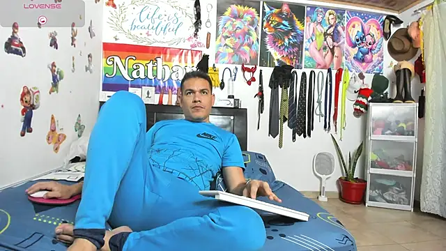 nathannathaniel online show from May 26, 8:29 pm