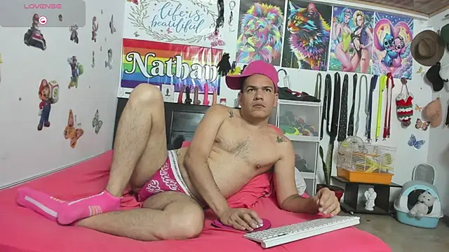 nathannathaniel online show from March 14, 8:04 pm