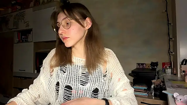 Snapshot of Miaaa_Moon chatting on February 17, 4:15 pm Miaaa Moon online show from February 17, 4:15 pm