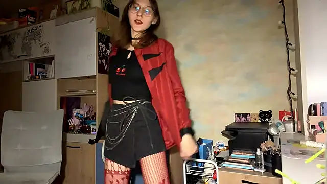 Snapshot of Miaaa_Moon chatting on February 12, 4:29 pm Miaaa Moon online show from February 12, 4:29 pm