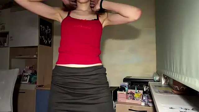 Snapshot of Miaaa_Moon chatting on April 19, 6:10 pm Miaaa Moon online show from April 19, 6:10 pm