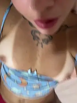 queen sex69 online show from April 15, 8:31 am