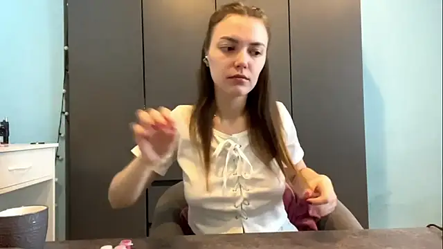 AndreeMerryman online show from February 6, 1:12 am