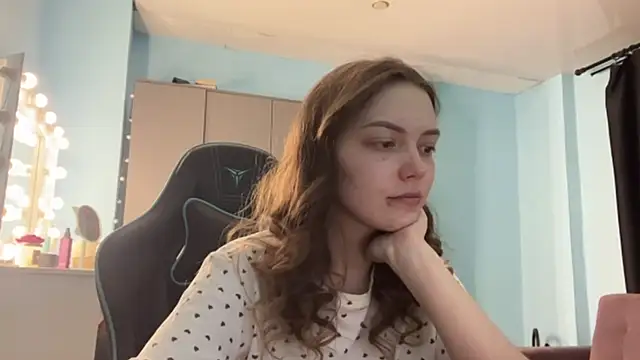 AndreeMerryman online show from March 7, 11:05 am