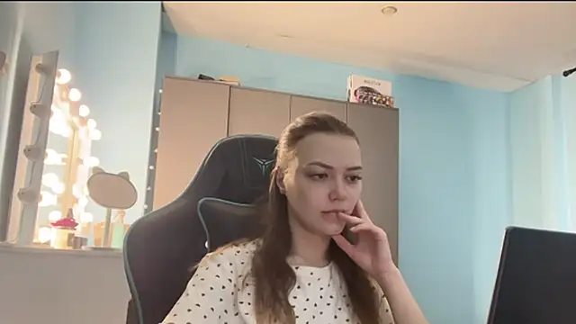 AndreeMerryman online show from March 10, 5:22 am