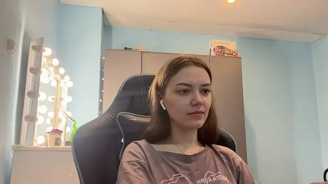 AndreeMerryman online show from March 30, 12:12 am