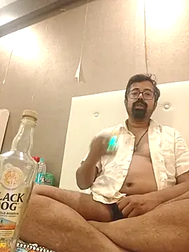 pervertedoc32m online show from May 25, 4:49 pm
