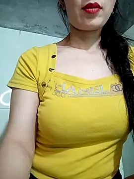 Vyvvyy69 online show from July 15, 10:33 am