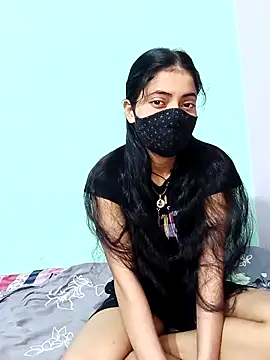 Snapshot of 18_year_old_girl chatting on May 8, 3:21 am 18 year old girl online show from May 8, 3:21 am