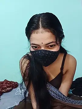 Snapshot of 18_year_old_girl chatting on May 10, 3:43 am 18 year old girl online show from May 10, 3:43 am