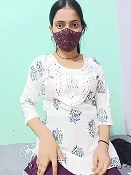 Snapshot of 18_year_old_girl chatting on July 20, 10:39 am 18 year old girl online show from July 20, 10:39 am