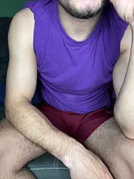 Snapshot of alessand180521 chatting on February 26, 6:30 pm alessand180521 online show from February 26, 6:30 pm