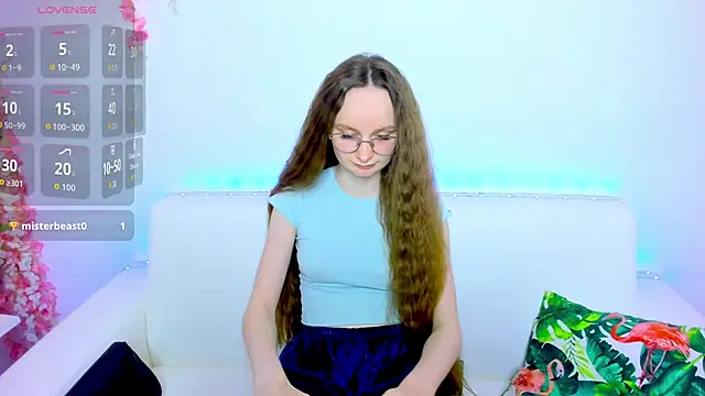  EliDream online show from April 10, 9:49 am