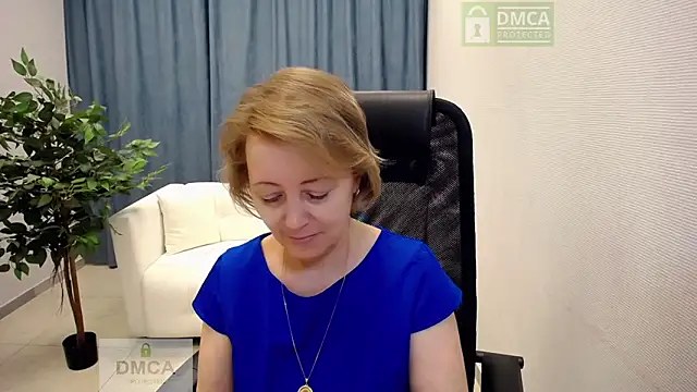 MONA W online show from April 23, 11:27 am