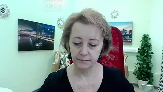 MONA W online show from April 13, 11:03 am