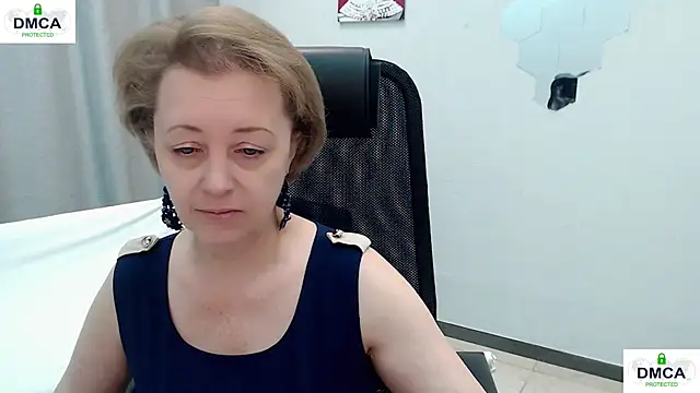MONA W online show from May 10, 7:34 am