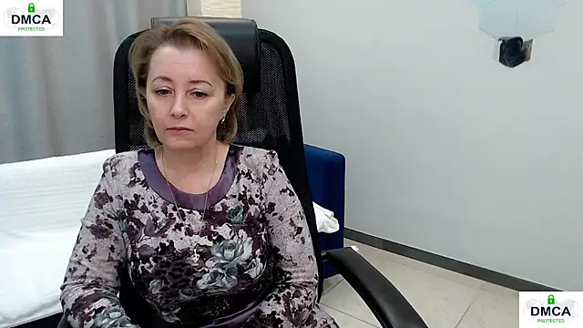 Snapshot of MONA_W chatting on February 4, 11:16 am MONA W online show from February 4, 11:16 am