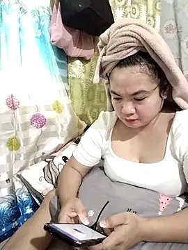 Zyramae 25 online show from February 17, 6:54 am