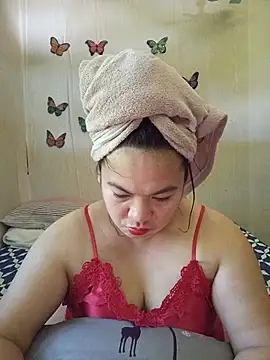 Zyramae 25 online show from July 5, 2:49 am