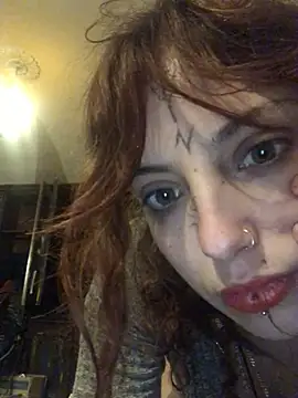 Snapshot of Sexyart00 chatting on February 21, 2:30 pm Sexyart00 online show from February 21, 2:30 pm