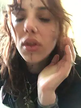 Snapshot of Sexyart00 chatting on February 24, 11:00 am Sexyart00 online show from February 24, 11:00 am