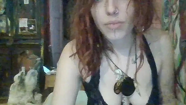 Snapshot of Sexyart00 chatting on February 16, 1:32 pm Sexyart00 online show from February 16, 1:32 pm