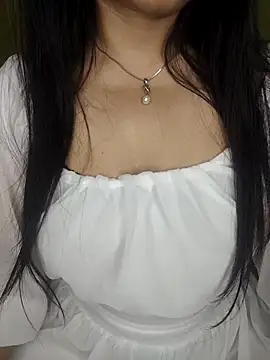 Ishaa 03 online show from March 11, 8:30 am