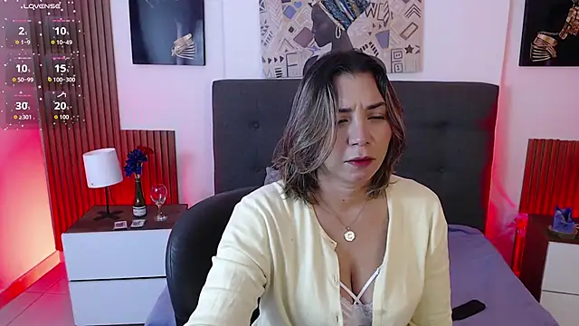 milfsecret69 online show from May 6, 11:25 am