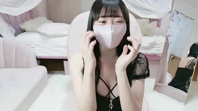 MOE o0 online show from March 8, 9:12 am