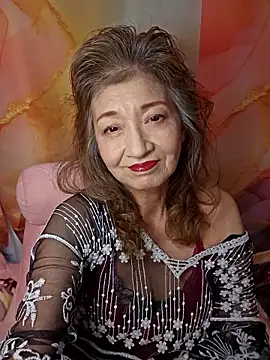 URAN429 online show from April 13, 5:17 pm