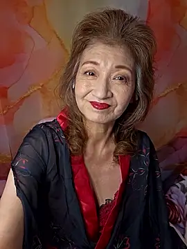 URAN429 online show from April 7, 5:37 pm