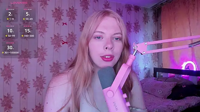Cutie Bambi online show from June 19, 12:11 pm